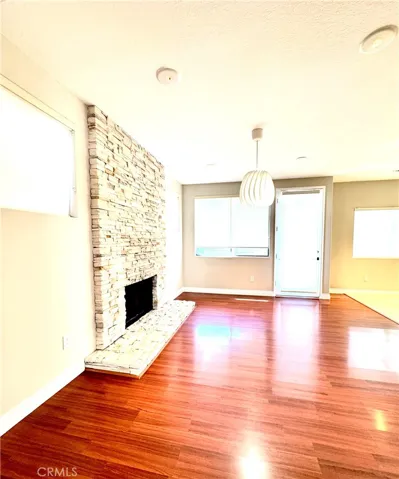 Family room w/ a cozy fireplace