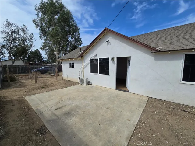 Front porch area