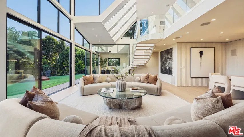 12026 Benmore Terrace, Los Angeles, California 90049 — photo 5