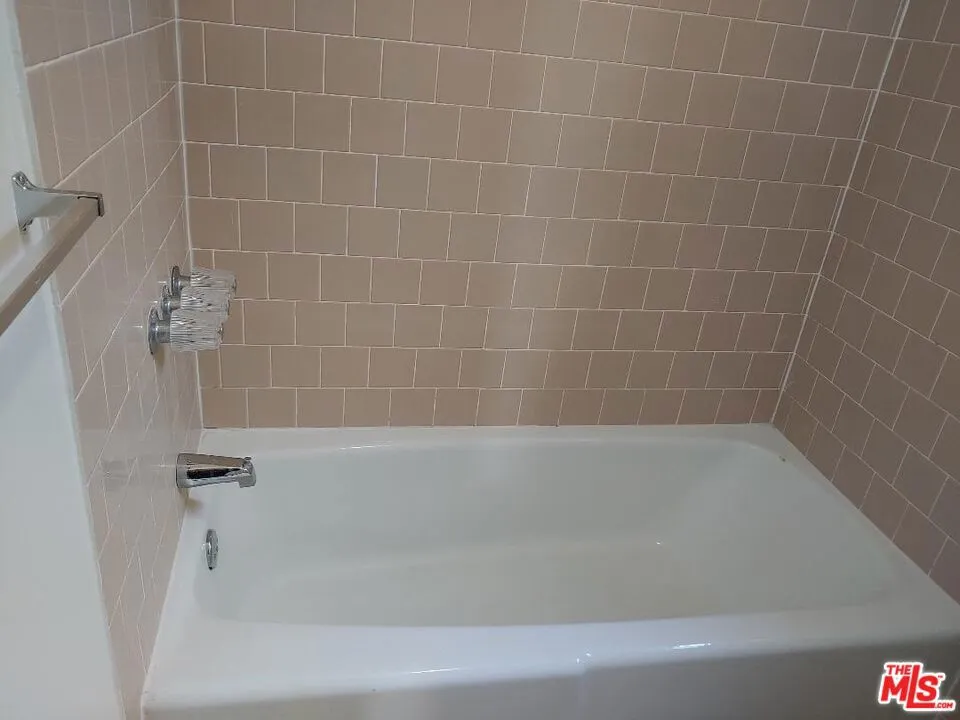 primary bath primary bath
