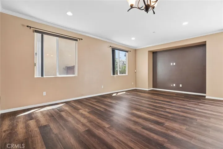 11379 Villa Del Sol, Pacoima, California 91331 — photo 5
