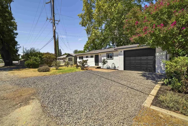 996 E Eaton Rd, Chico, California 95973 — photo 5