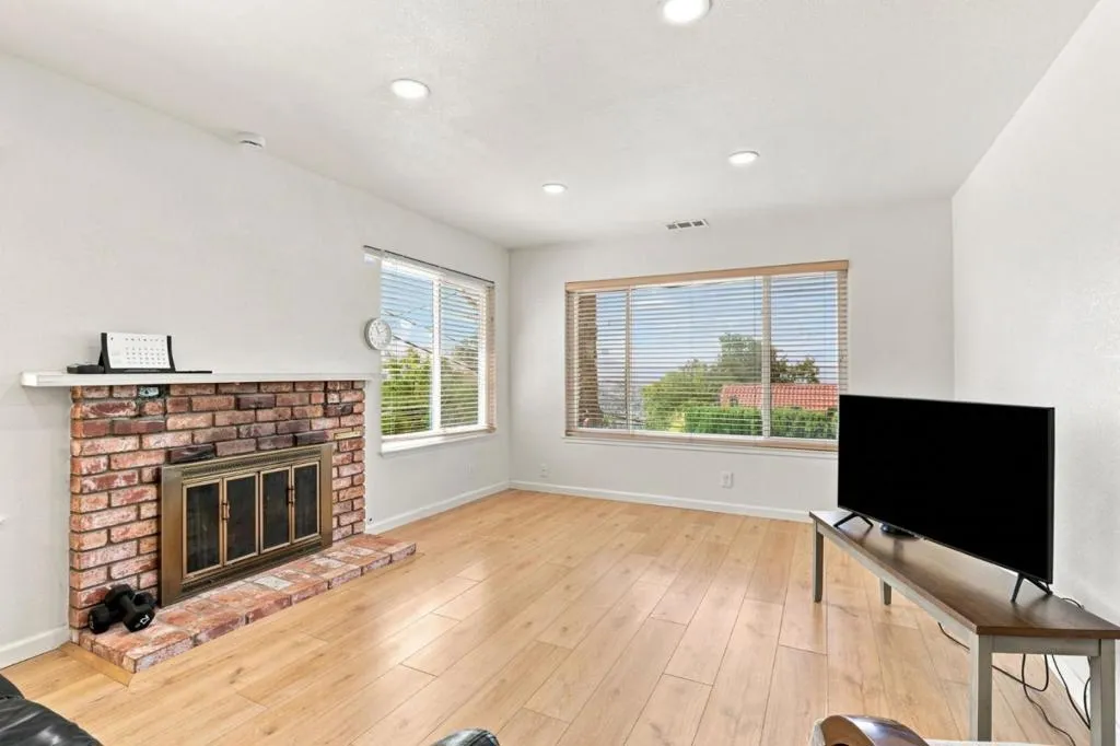 3815 Perie Lane, San Jose, California 95132 — photo 5