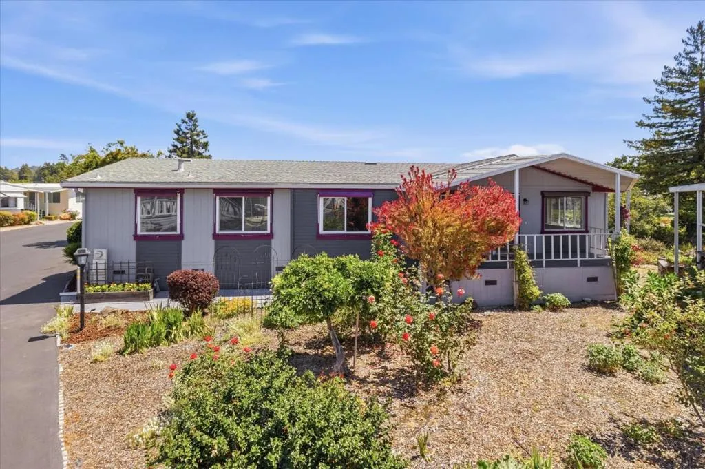 225 Mount Hermon Rd