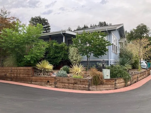 552 Bean Creek Rd