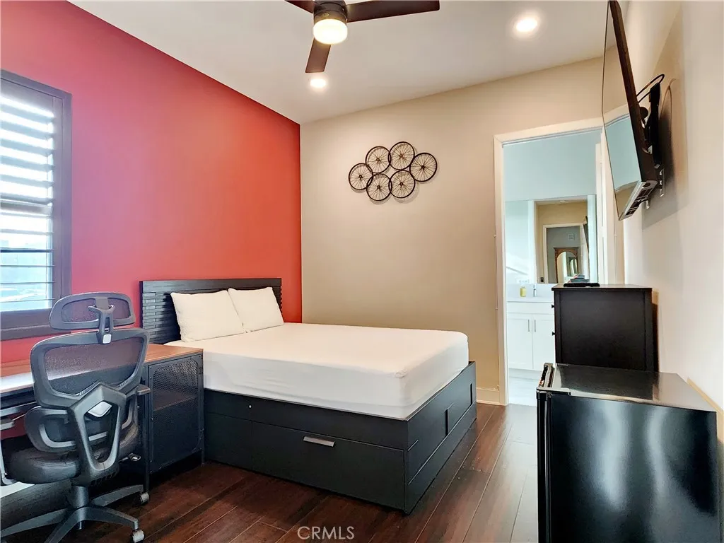 107 Stellar Br4, Irvine, California 92618 — photo 4