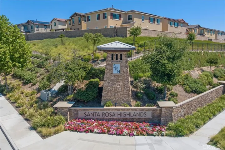 Santa Rosa Highlands community entrance.