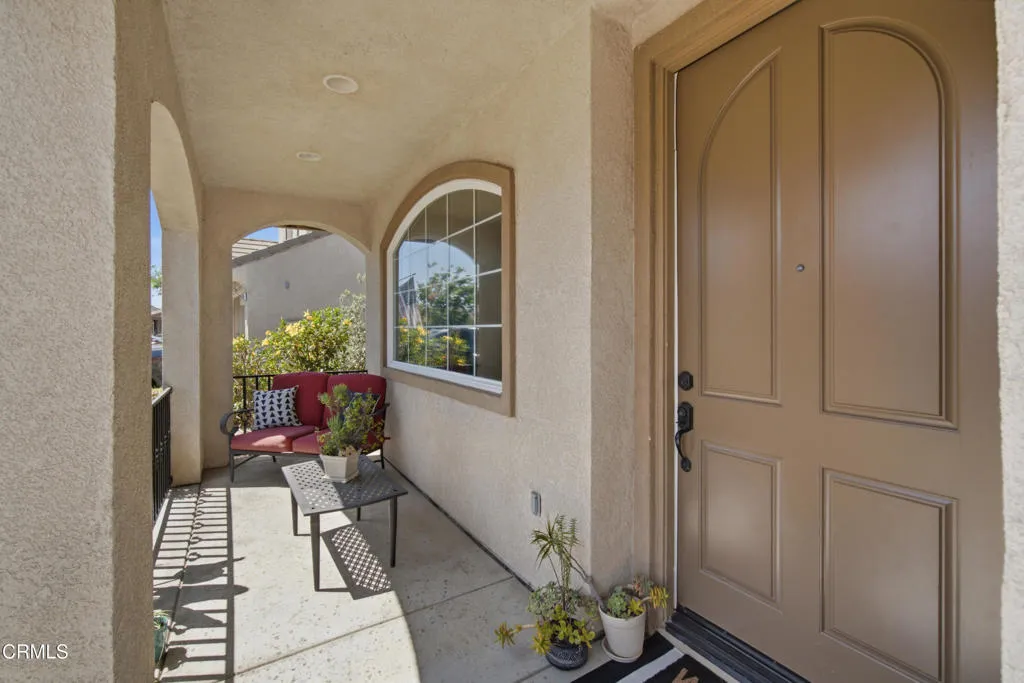 4_front porch