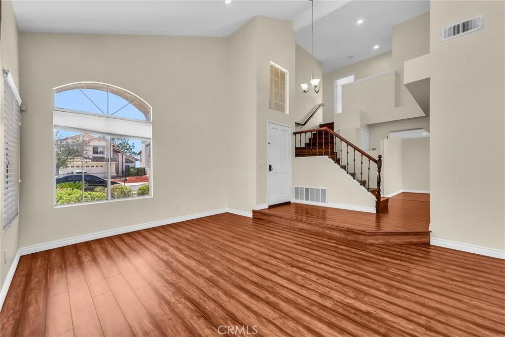 661 La Cumbre, Corona, California 92879 — photo 4