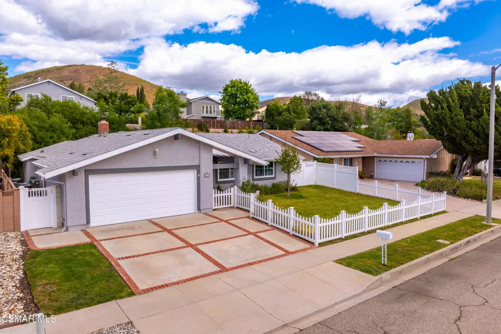 6547 Pinion St
