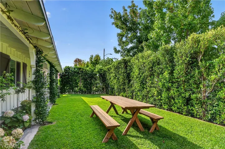 184 E Bay, Costa Mesa, California 92627 — photo 4