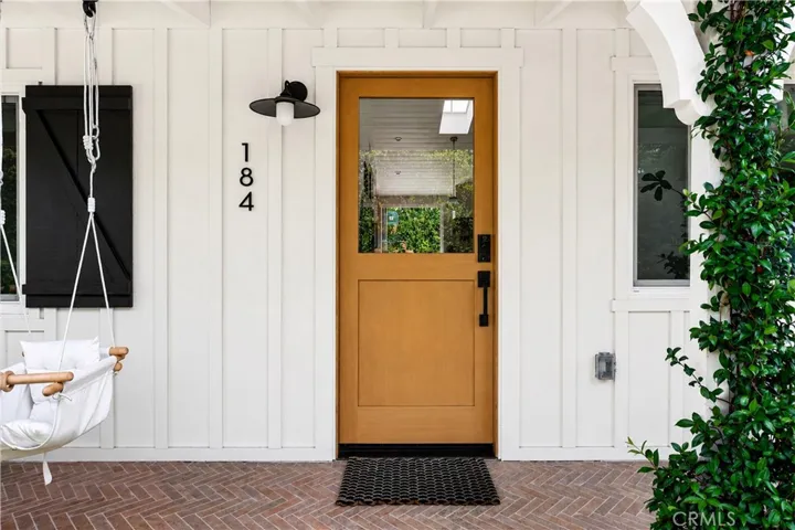 184 E Bay, Costa Mesa, California 92627 — photo 5