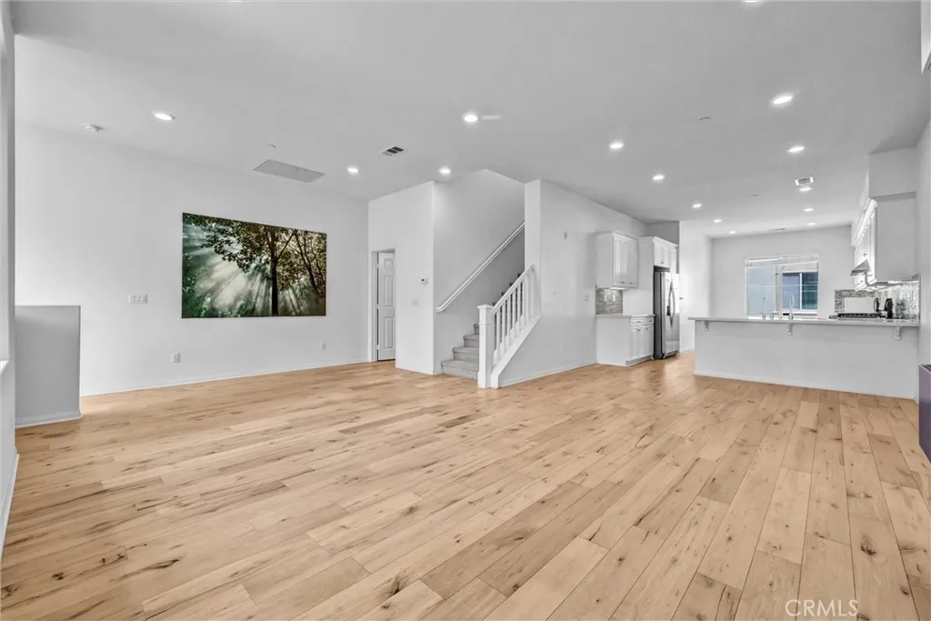 125 Neptune, Irvine, California 92618 — photo 5