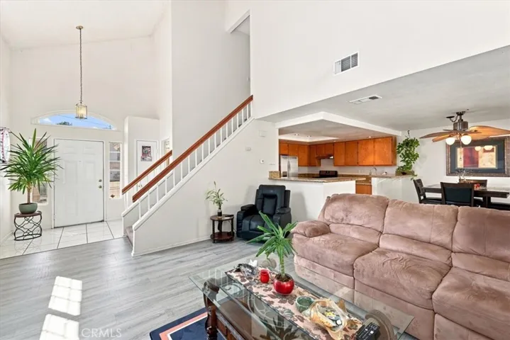 13962 Green Vista, Fontana, California 92337 — photo 5