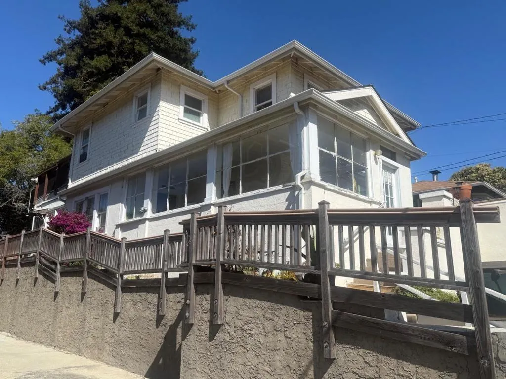 511 Capitola Avenue, Capitola, California 95010 — photo 4