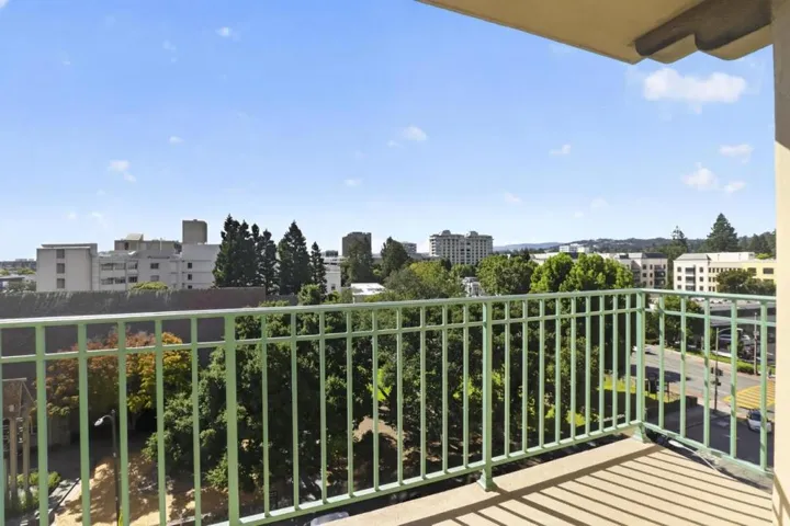 1 Baldwin Avenue 609, San Mateo, California 94401 — photo 4