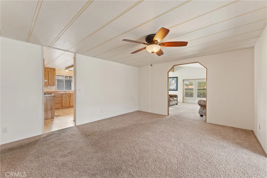 1425 Lodgepole, Hemet, California 92545 — photo 5