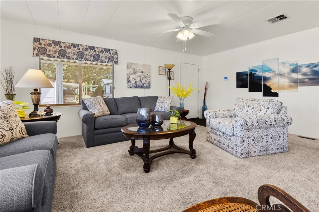 1595 Manzanita Avenue 9, Chico, California 95926 — photo 4