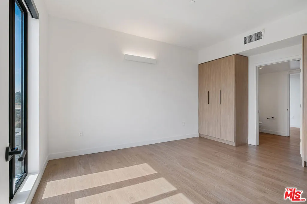 10700 Tabor Street 522, Los Angeles, California 90034 — photo 5