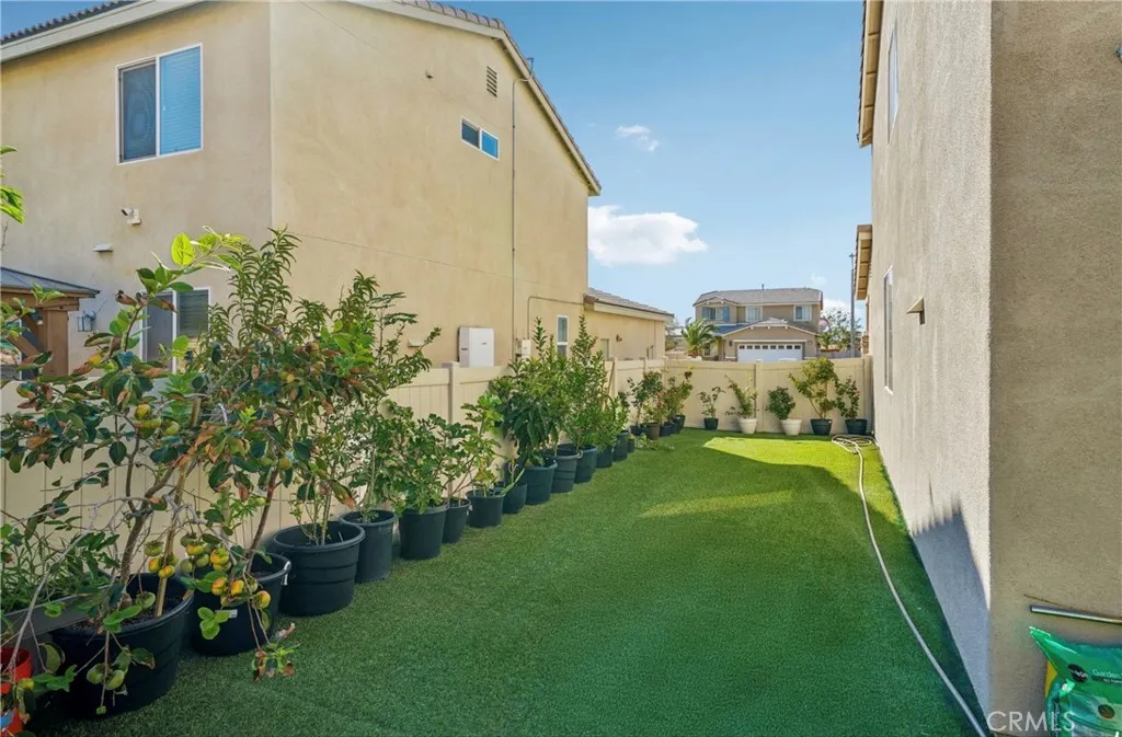 16735 Desert Star, Victorville, California 92394 — photo 4