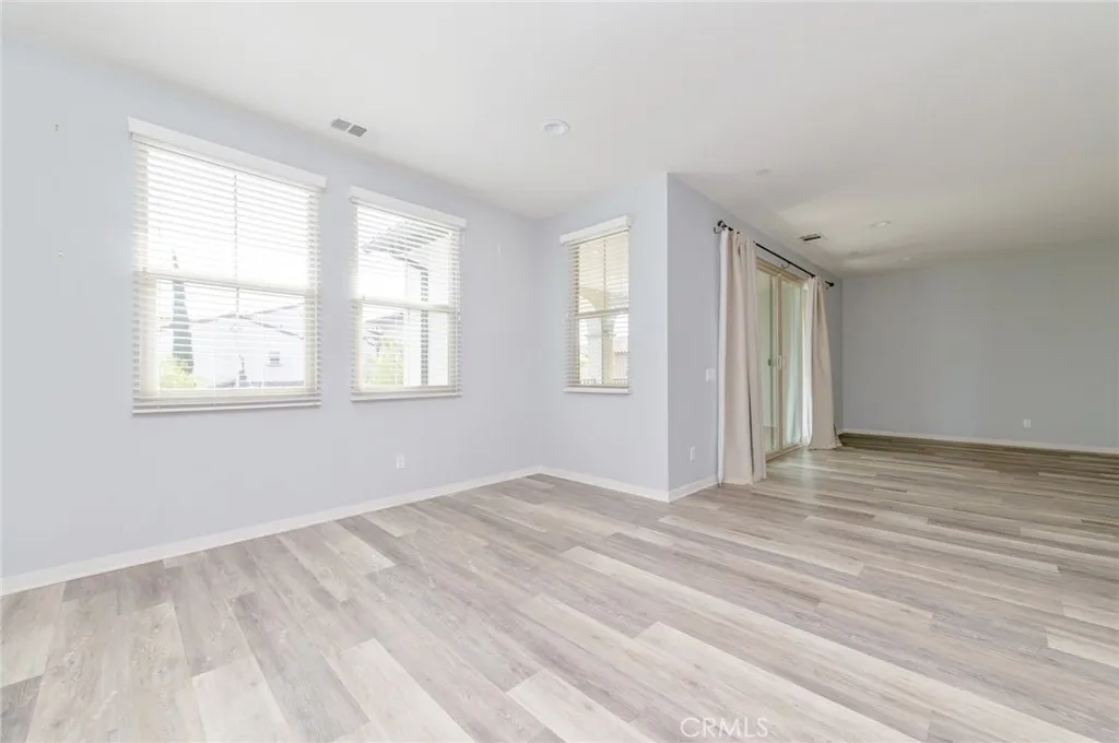 318 Trailblaze, Irvine, California 92618 — photo 5