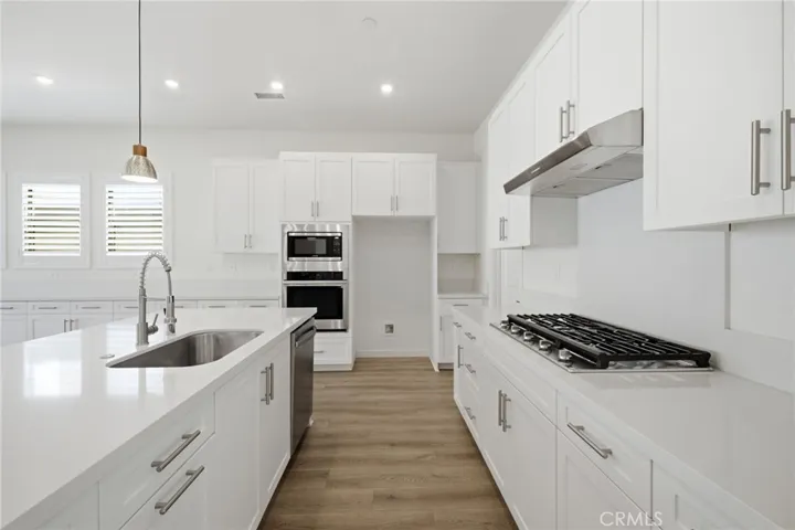 Kitchen (Original)
