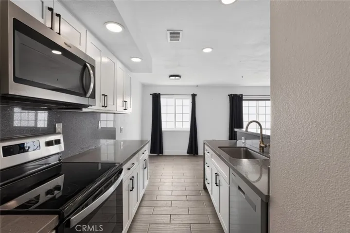 3546 20th Street, Highland, California 92346 — photo 5