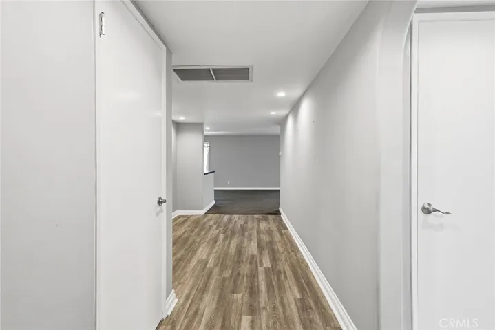 16012 Moorpark, Encino, California 91436 — photo 4