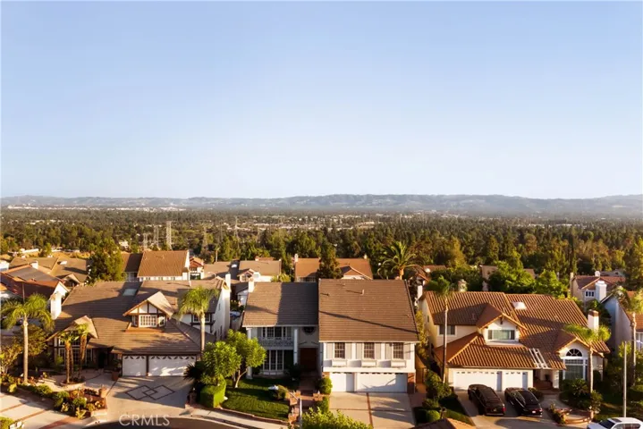 18134 Sandringham Court, Porter Ranch, California 91326 — photo 5