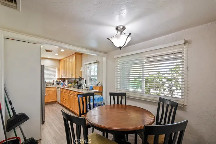 9475 Acacia, Fontana, California 92335 — photo 5