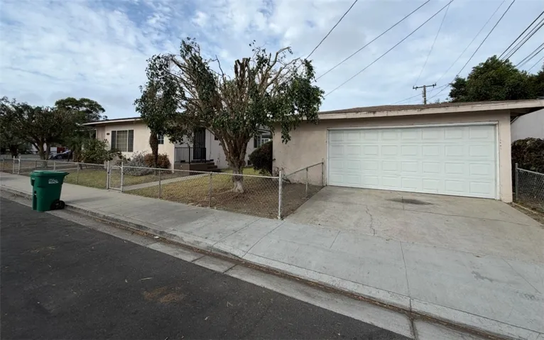 2901 Webster, Long Beach, California 90810 — photo 5