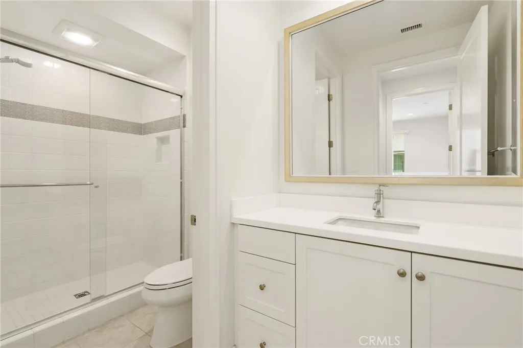 1st floor bathroom with a shower 1st floor bathroom with a shower