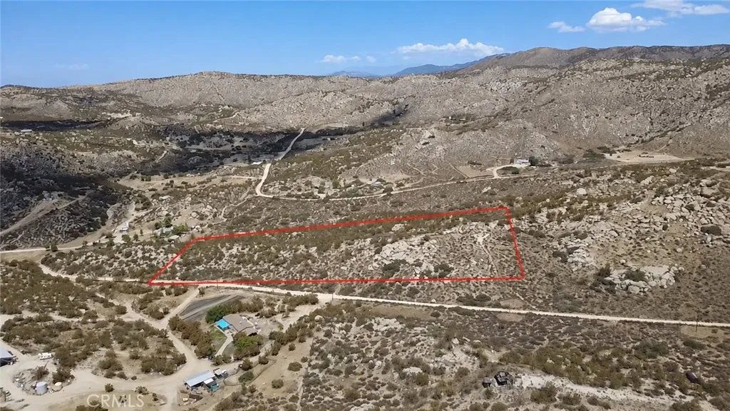 3 Indian Trails Rd