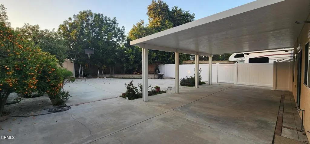 hermosa backyard with fence hermosa backyard with fence
