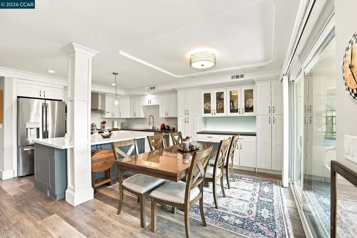 2032 Golden Rain Road 6, Walnut Creek, California 94595-1919 — photo 5