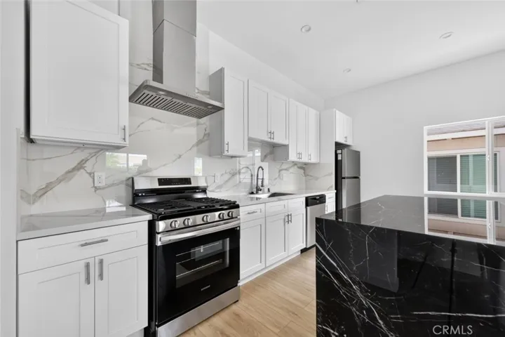 6514 Kraft Avenue, North Hollywood, California 91606 — photo 5