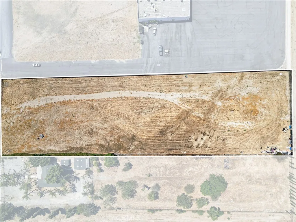18100 Arrow Blvd, Fontana, California 92335 — photo 4