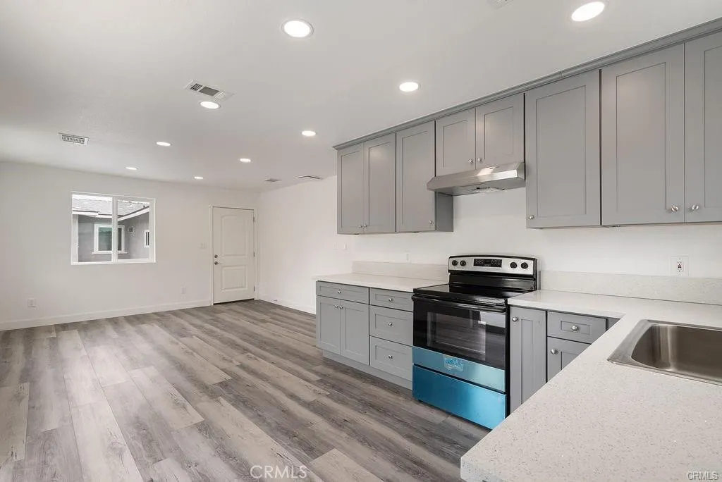 11585 Embree Drive, El Monte, California 91732 — photo 4