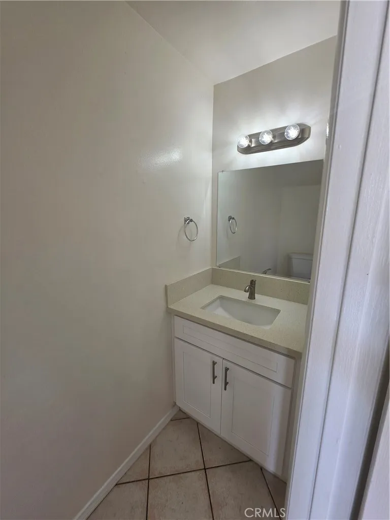 19905 Derbyshire Lane, Huntington Beach, California 92646 — photo 5