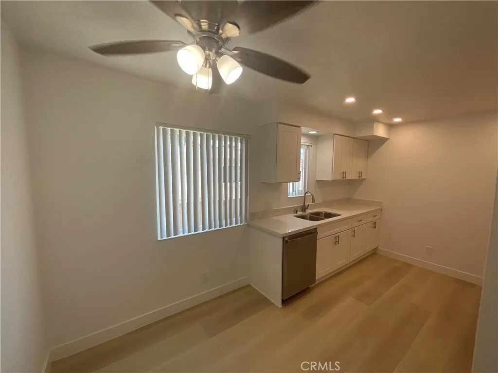 219 15th Street 5, Huntington Beach, California 92648 — photo 5