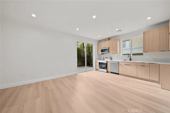 4335 Sunnyslope, Sherman Oaks, California 91423 — photo 4