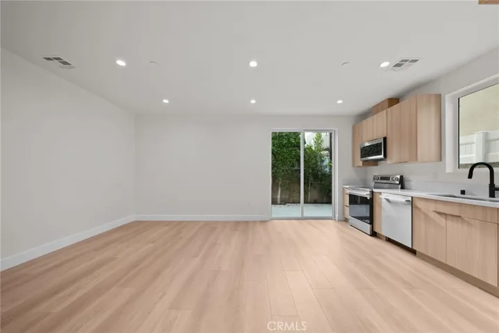 4335 Sunnyslope, Sherman Oaks, California 91423 — photo 5