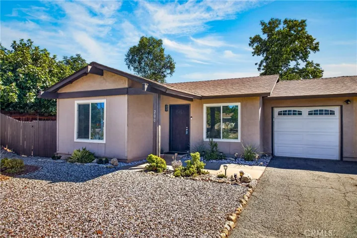 200 Janan Court, Banning, California 92220 — photo 5