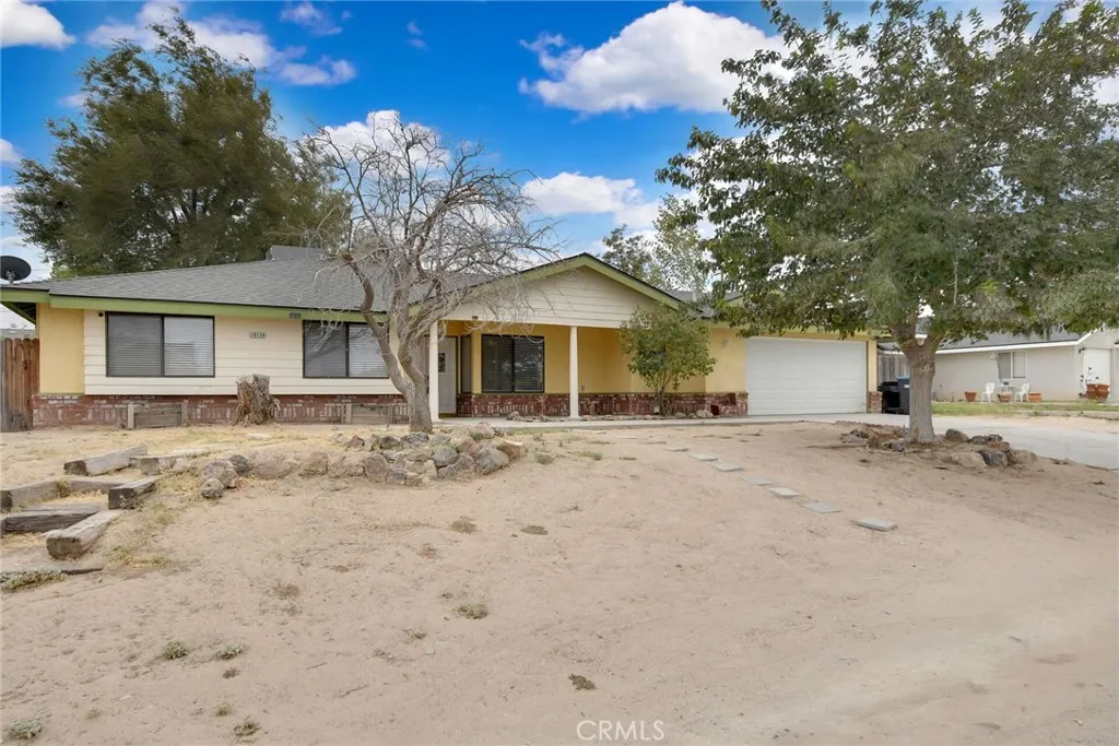 10130 Evelyn, California City, California 93505 — photo 4