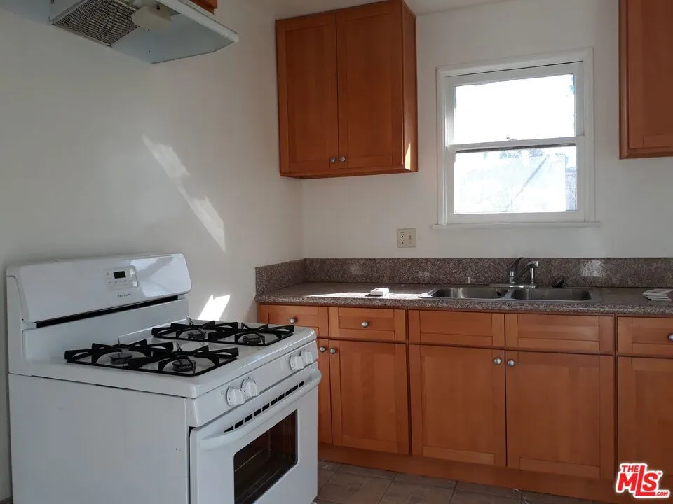 3968 Verdugo Road, Los Angeles, California 90065 — photo 5