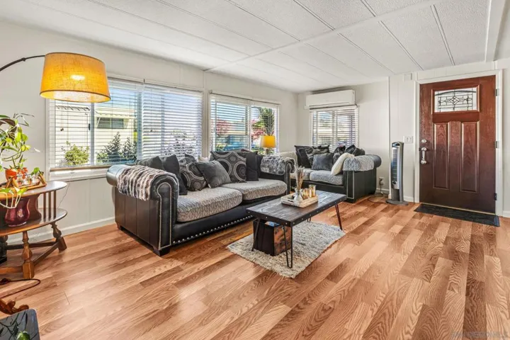1010 E Bobier Dr #Spc 192, Vista, California 92084 — photo 4
