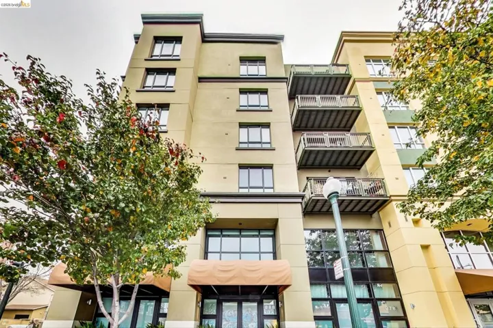 View of apartment building / complex