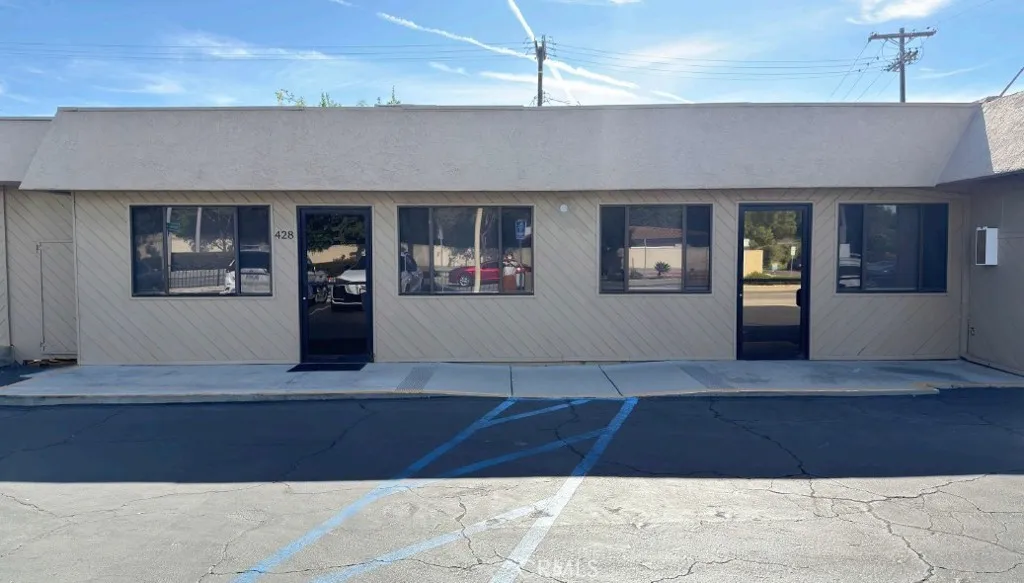 428 S Rosemead Blvd