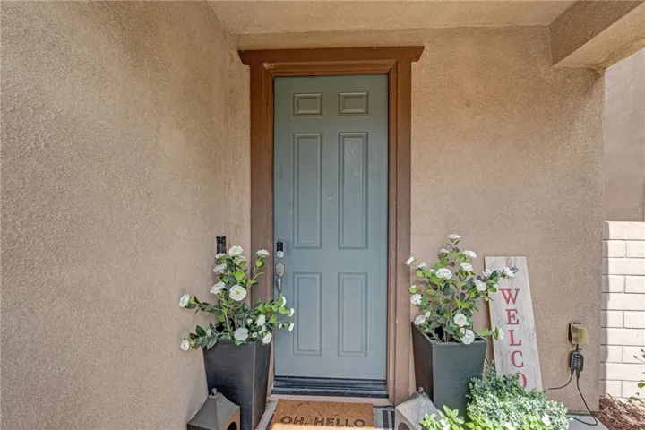 17621 Perilla, San Bernardino, California 92407 — photo 5