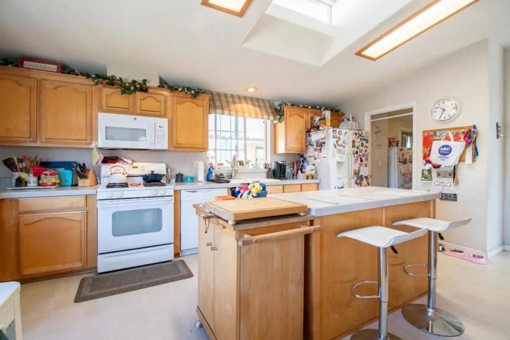 224 Chateau La Salle Drive 224, San Jose, California 95111 — photo 5